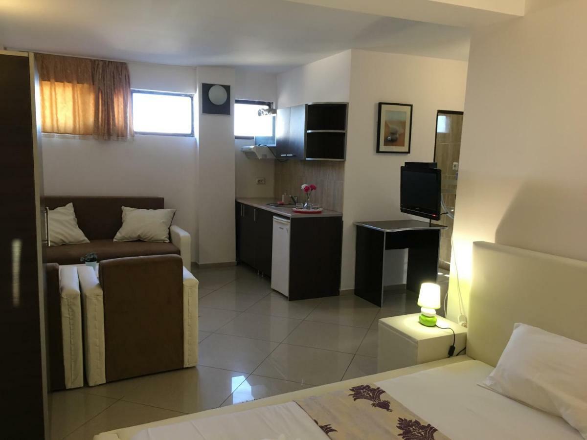 Dream Accommodation Букурещ Екстериор снимка